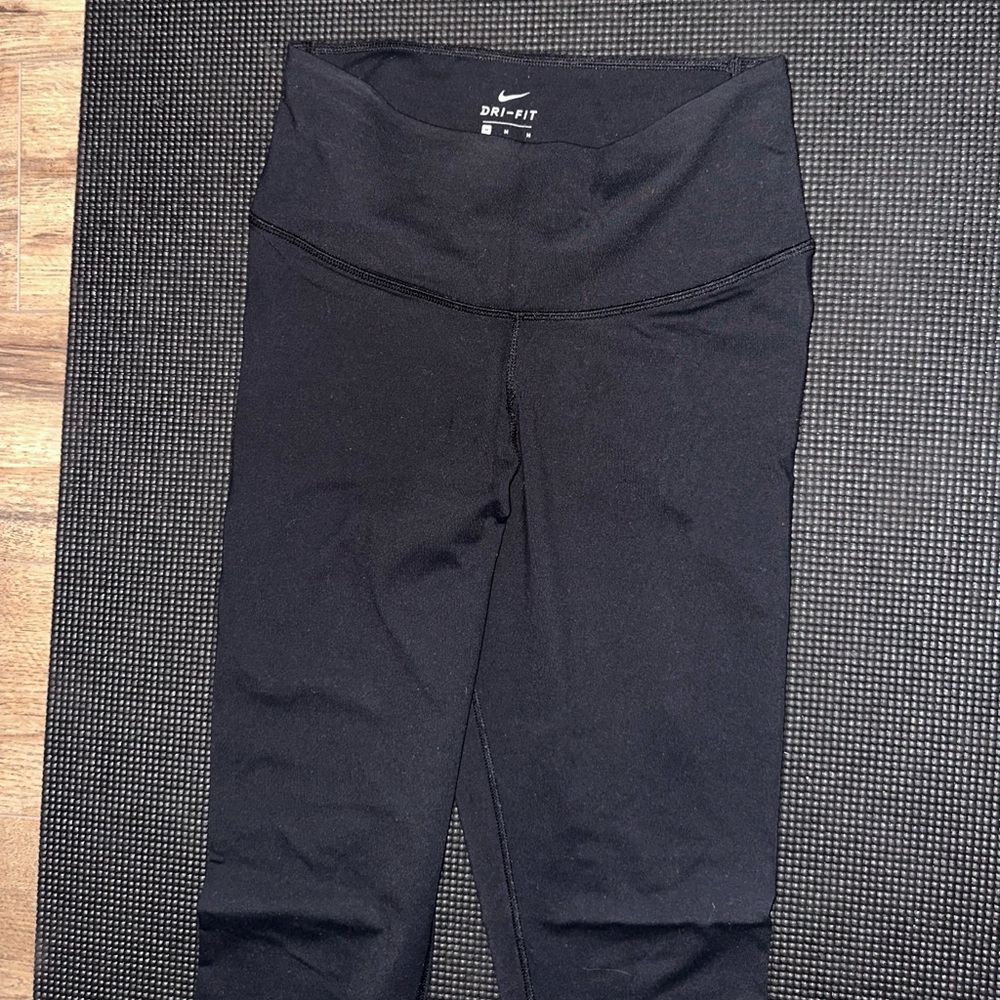 Nike high waisted leggings